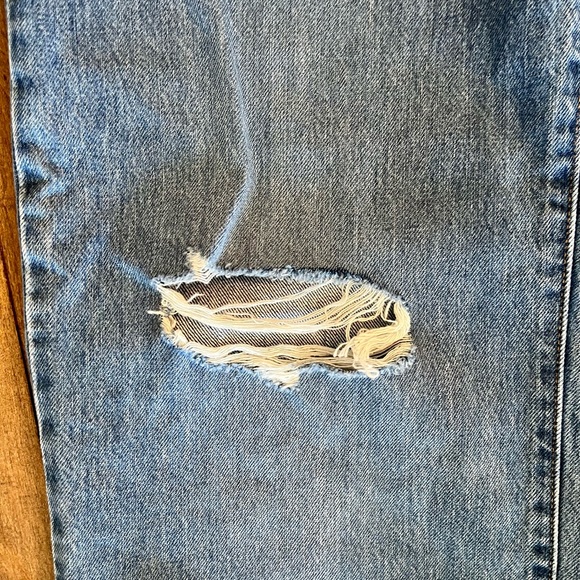 Levi’s Jeans - Picture 5 of 9